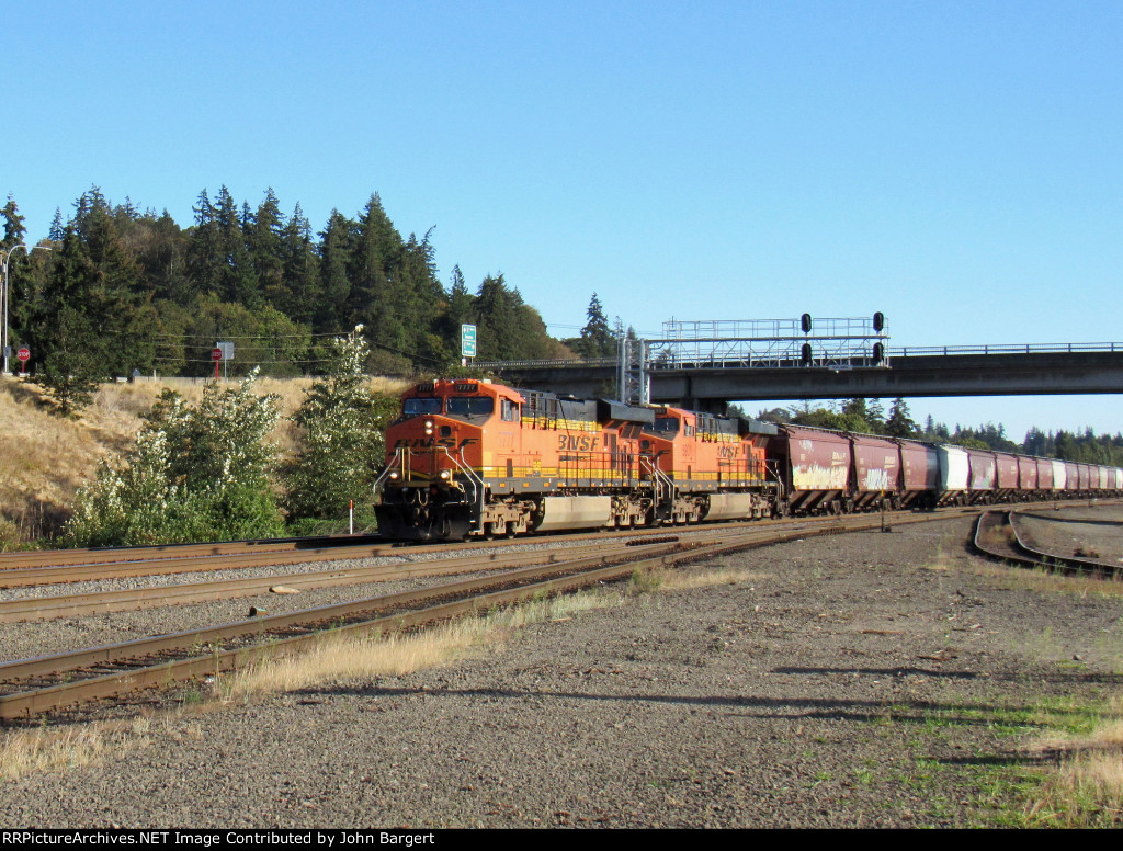 BNSF 7777 NB